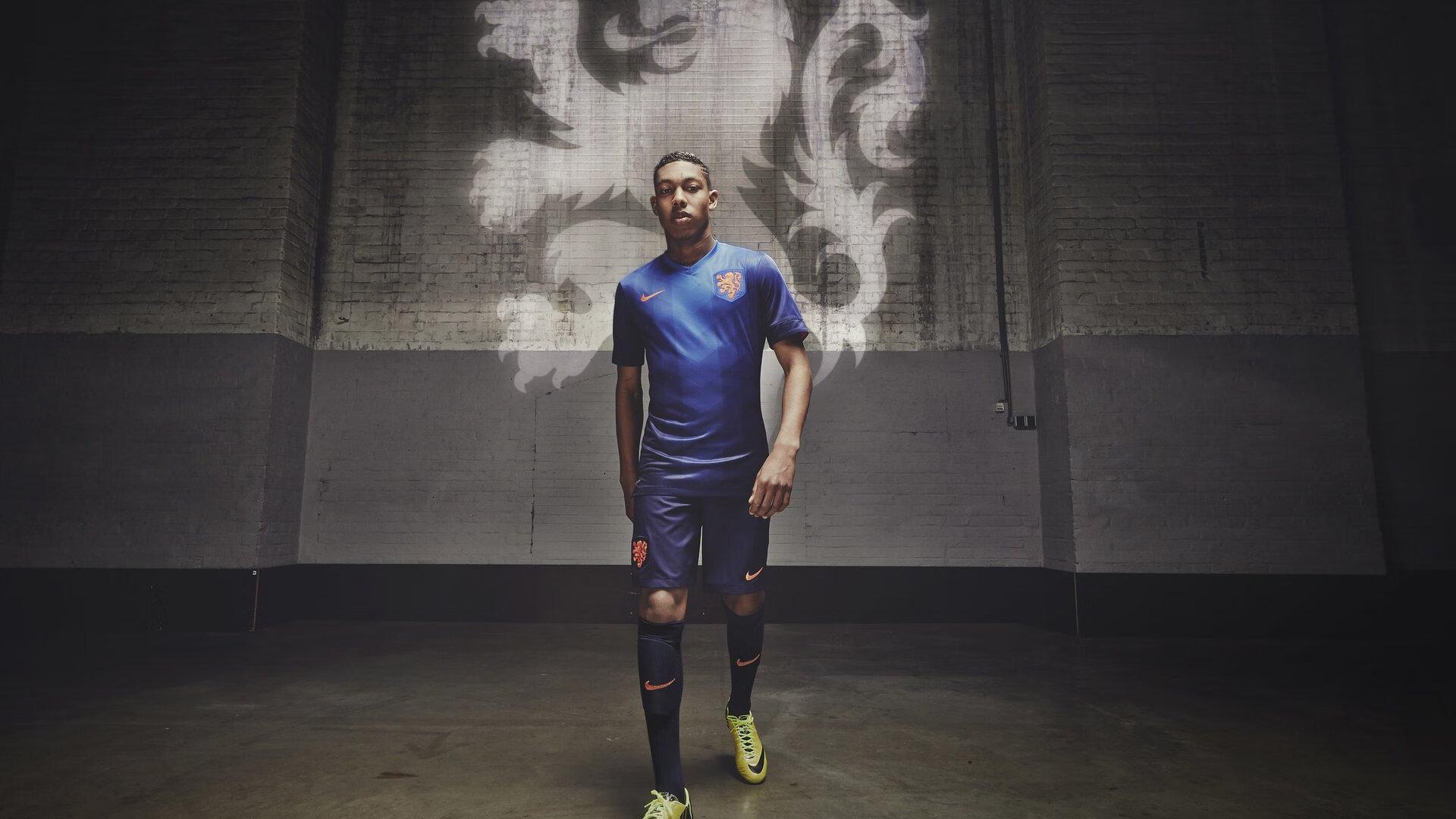 全明星首发阵容震撼出炉 易建联林书豪分获南北区票王