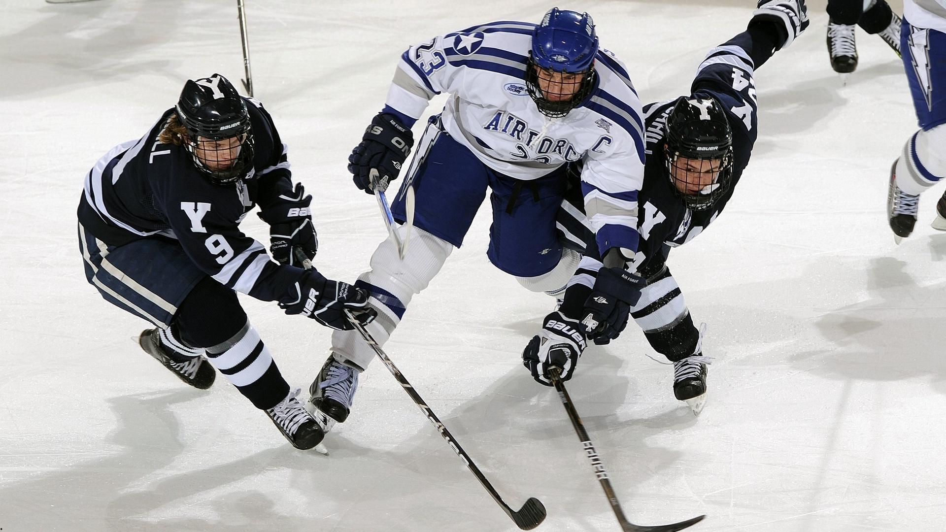 内马尔伤情引关注，ESPN曝将进行半月板手术，赛季末段坚持带伤出战